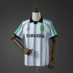 Camiseta especial del Borussia Mönchengladbach 26/27 blanca con rayas verdes - vista frontal
