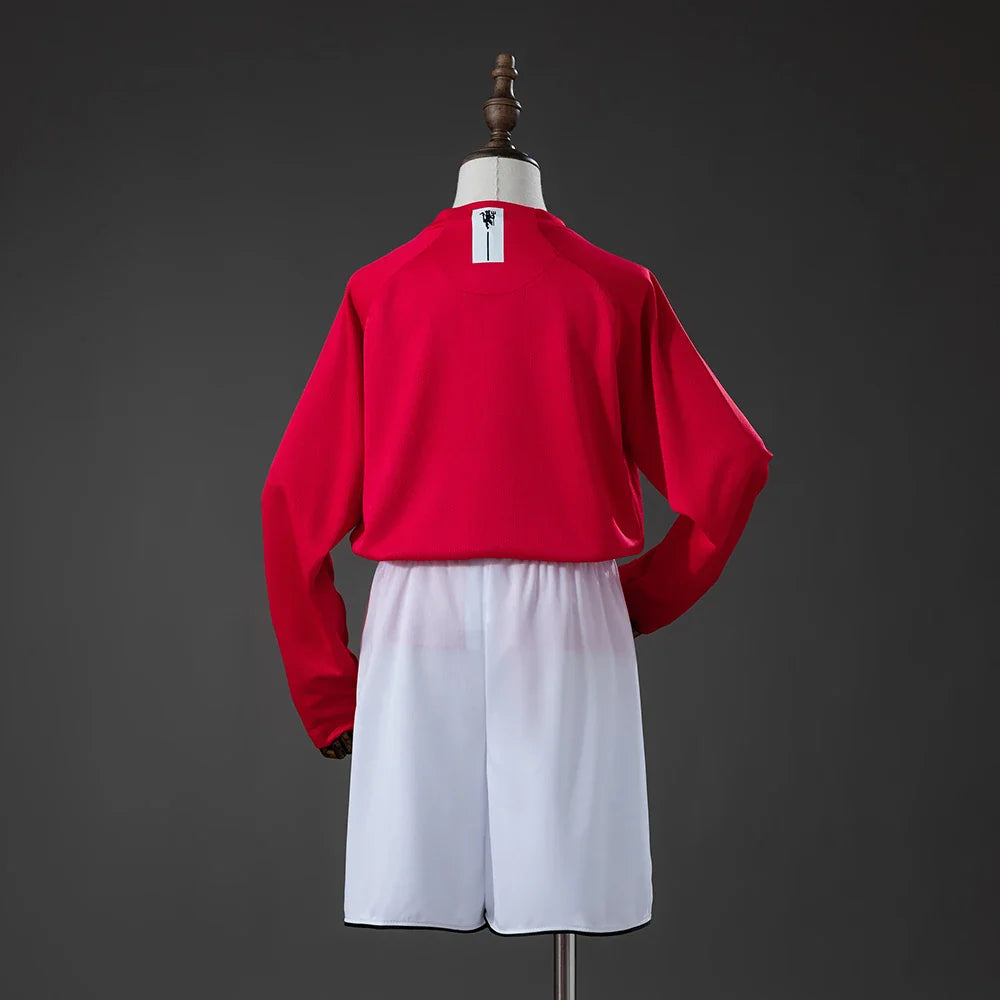 Conjunto retro del Manchester United 07/08 para niños con la espalda lisa - vista trasera
