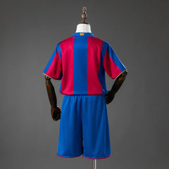 Conjunto retro Barcelona primera equipación 07/08 para niños, espalda lisa - vista trasera