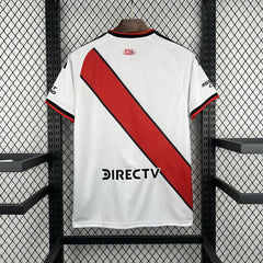 Camiseta River Plate primera equipación 26/27 blanca con banda roja - vista trasera