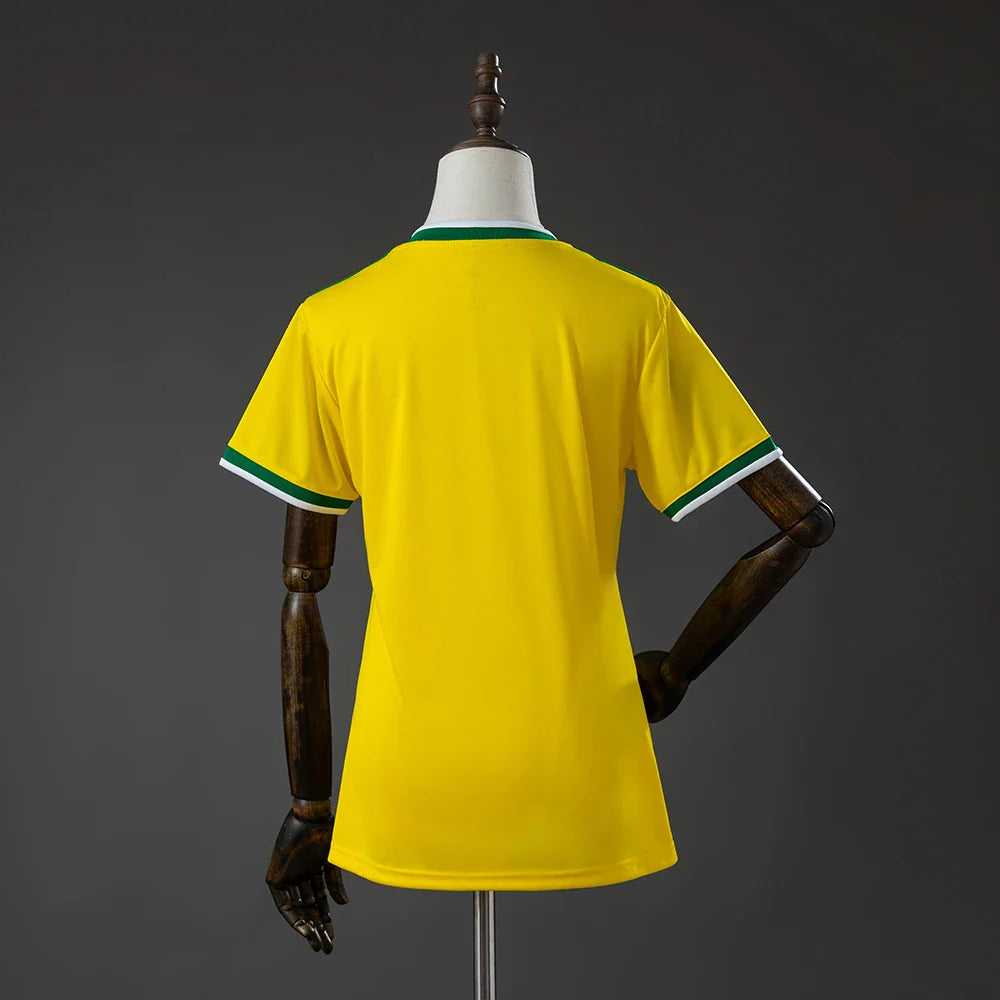 Camiseta Internacional edición especial amarilla 26/27 mujer - vista trasera