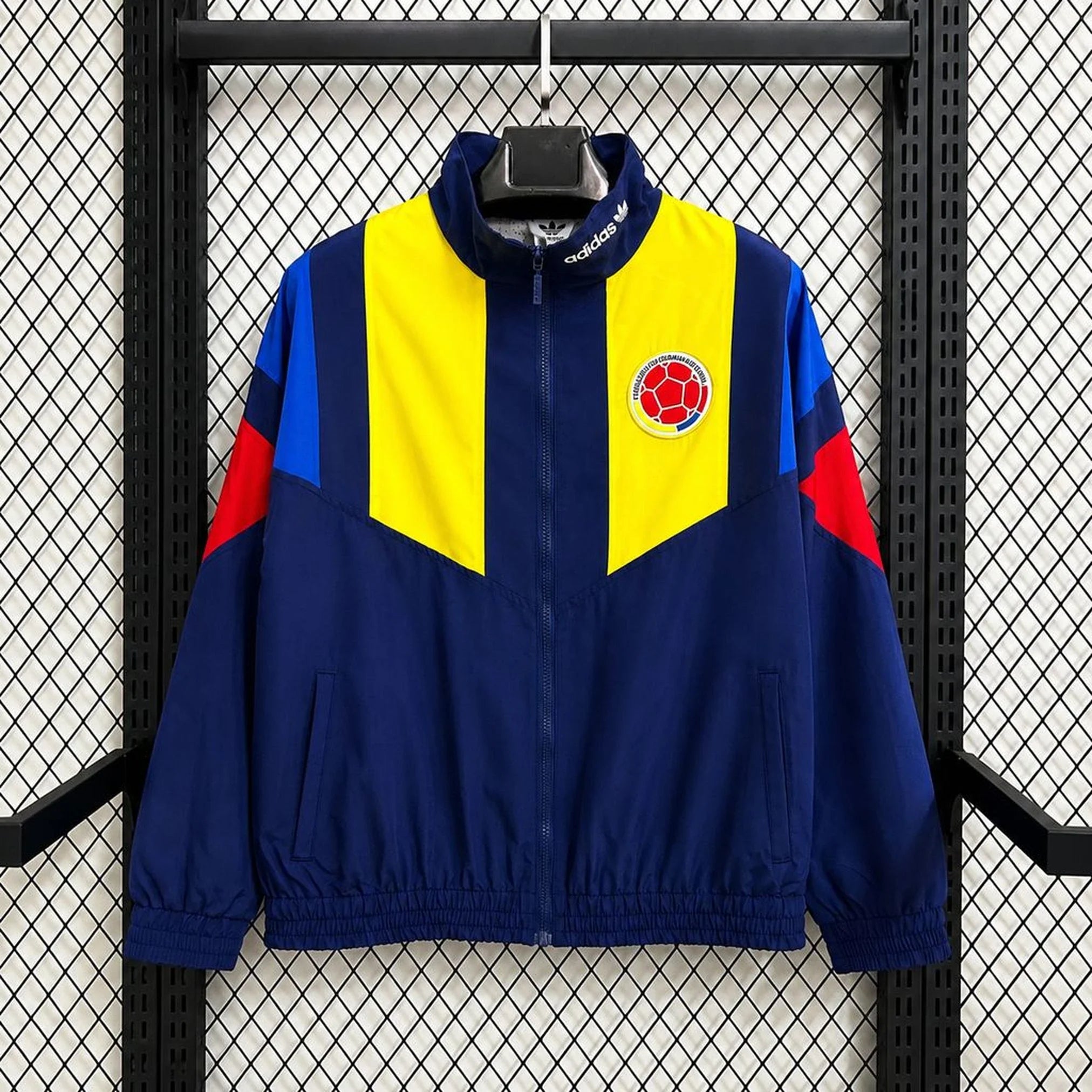 Chaqueta Colombia Mundial 2026 amarilla y azul - vista frontal