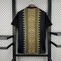 Camiseta especial de Marruecos Mundial 2026 - vista trasera con banda dorada