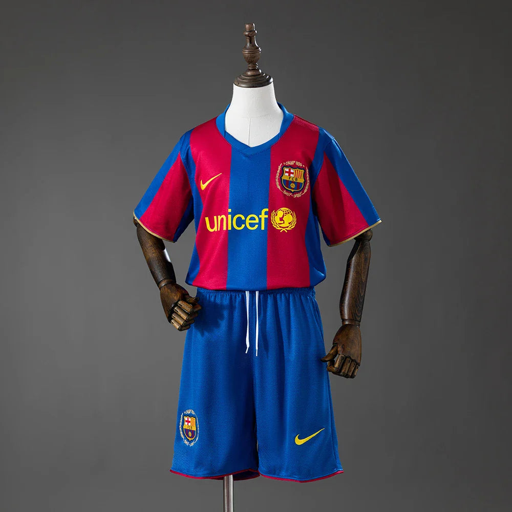 Conjunto retro Barcelona primera equipación 07/08 para niños - vista frontal