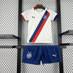 Conjunto infantil del Bahia primera equipación 26/27 - vista frontal