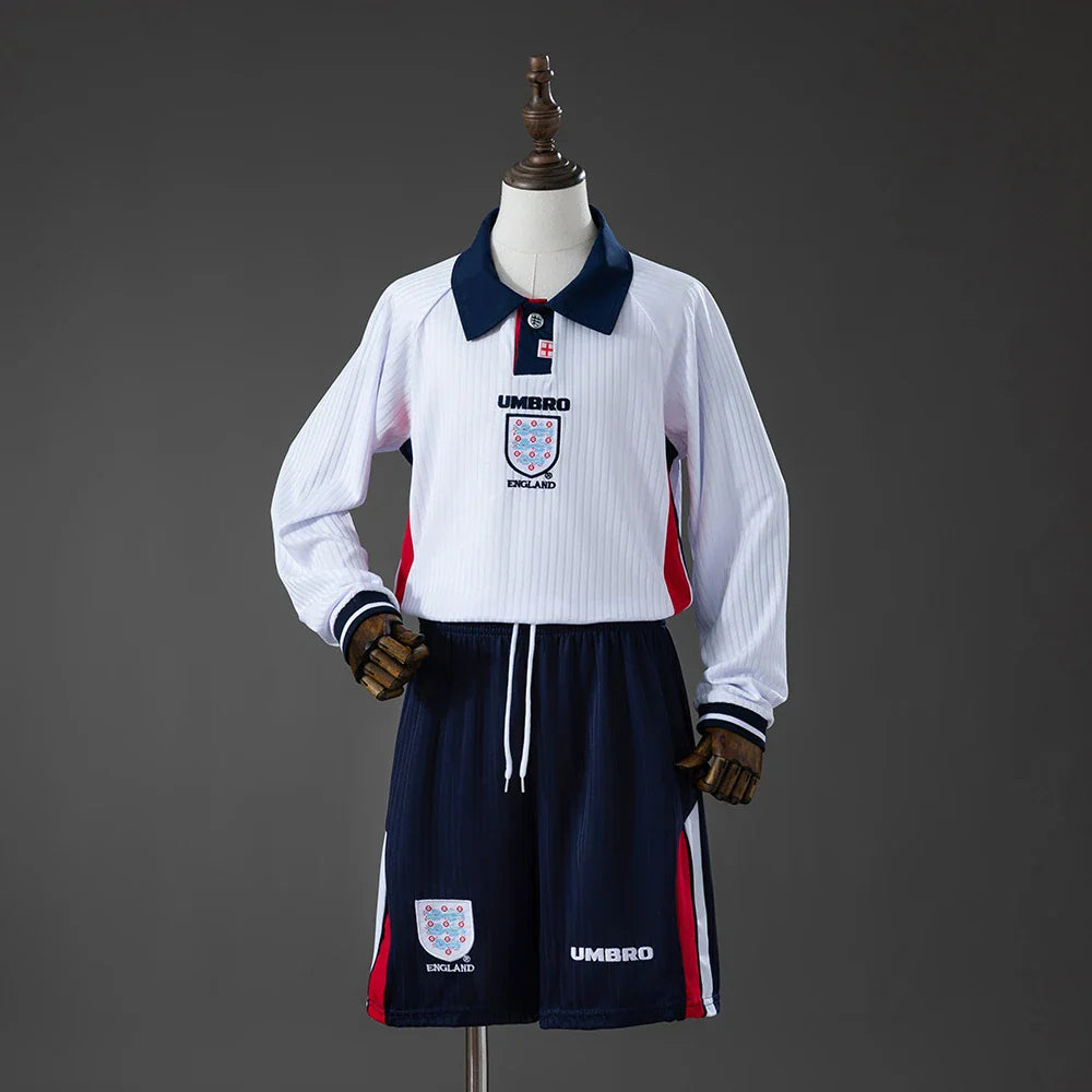 Conjunto retro de Inglaterra 1998 para niños con camiseta blanca de manga larga - vista frontal