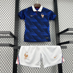 Conjunto infantil de Francia primera equipación 2026 - vista frontal