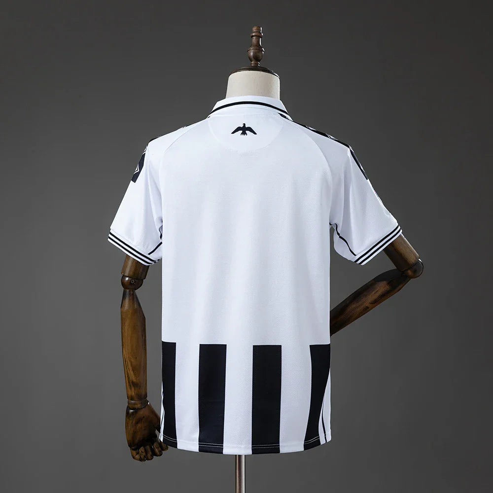 Camiseta del CD Castellón 25/26 con la espalda limpia - vista trasera