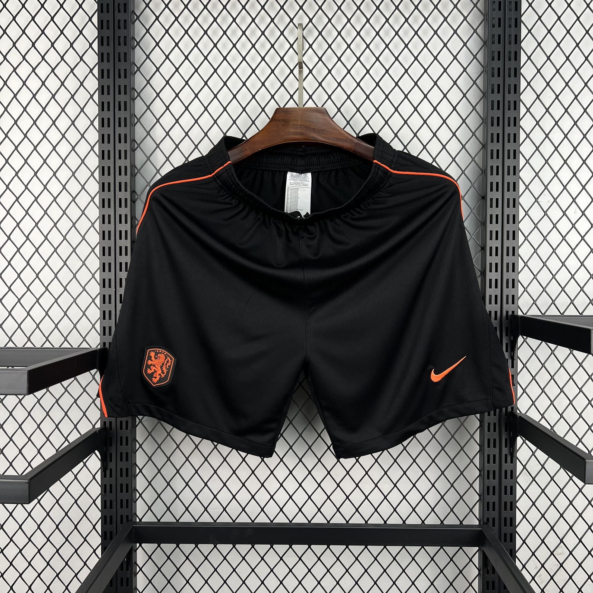 Pantalón corto de Países Bajos Mundial 2026 en negro - vista frontal