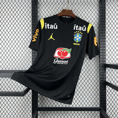 Camiseta Brasil pre-partido Mundial 2026 - vista frontal
