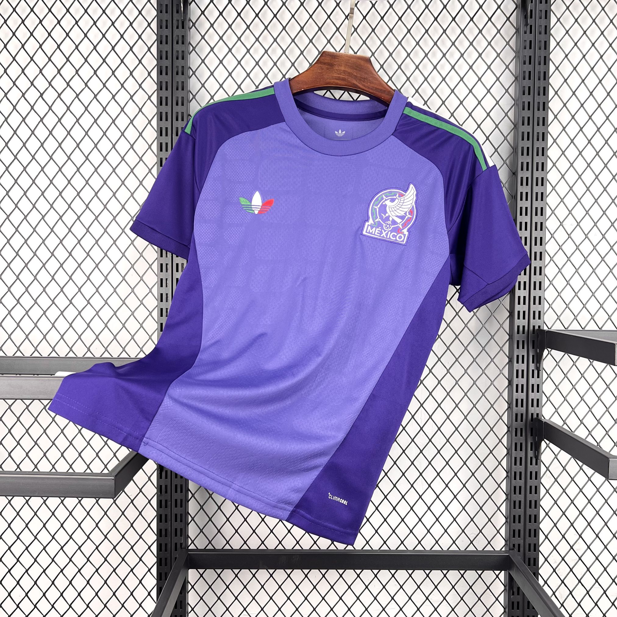 Camiseta de portero de México Mundial 2026 en morado - vista frontal