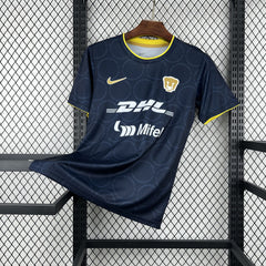 Camiseta del Pumas UNAM 2026/27 segunda equipación en azul marino - vista frontal