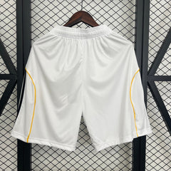 26 Real Madrid 25/26 Primera Equipación Pantalón Corto - Bota de Oro Tienda