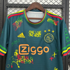AJAX EQUIPACIÓN ESPECIAL BOB MARLEY II 25/26 HOMBRE - Bota de Oro Tienda