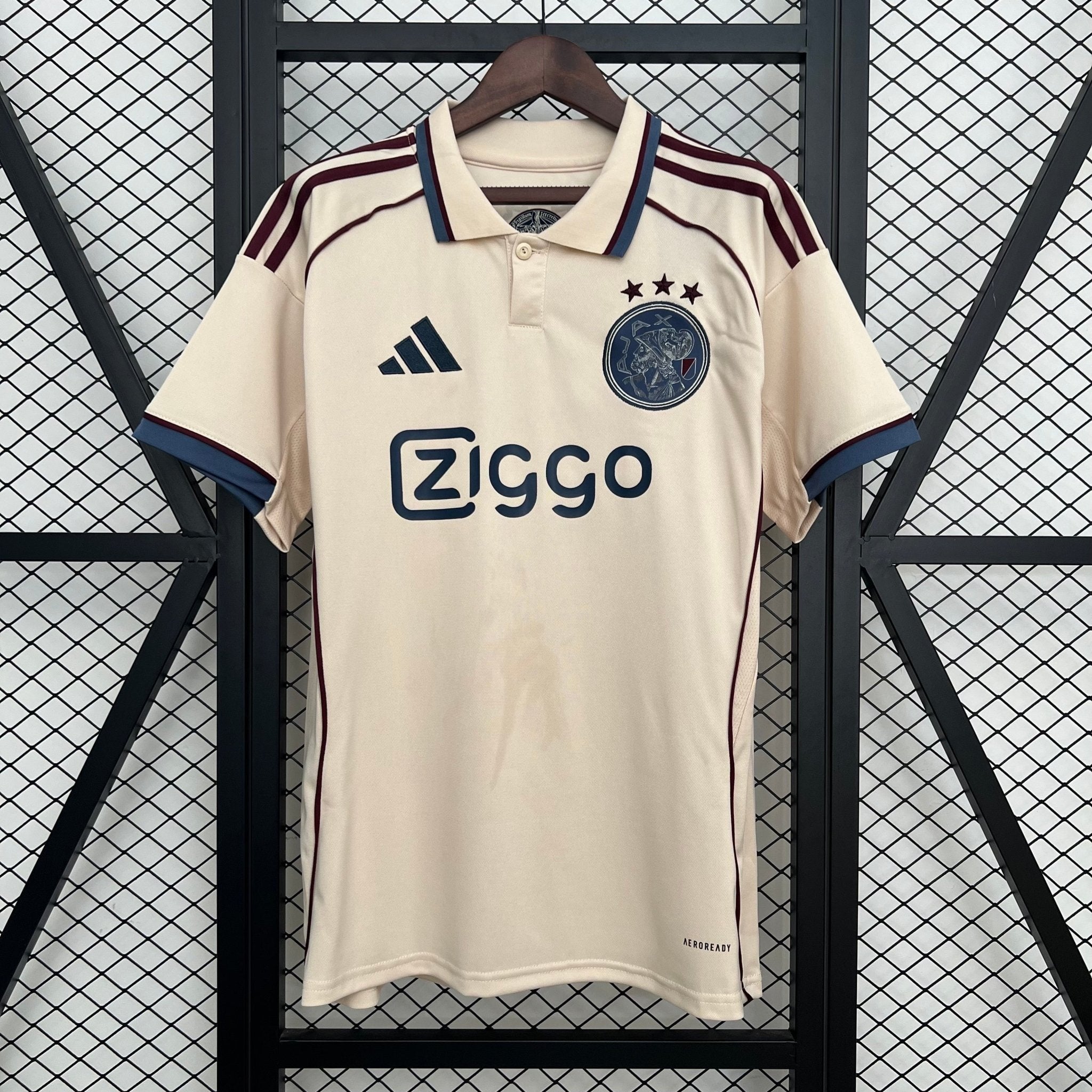 AJAX TERCERA EQUIPACIÓN 25/26 HOMBRE - Bota de Oro Tienda