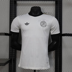 ALEMANIA EQUIPACIÓN ESPECIAL 25/26 (VERSIÓN JUGADOR) - Bota de Oro Tienda