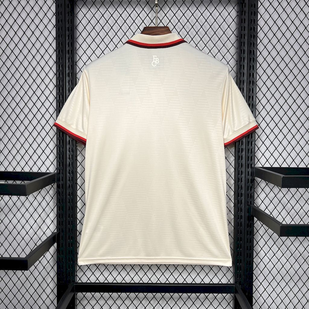 BAYERN MUNICH III 24/25 HOMBRE - Bota de Oro Tienda