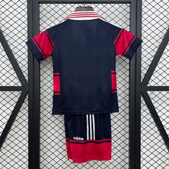 BAYERN MUNICH PRIMERA EQUIPACIÓN 97/99 NIÑOS RETRO - Bota de Oro Tienda