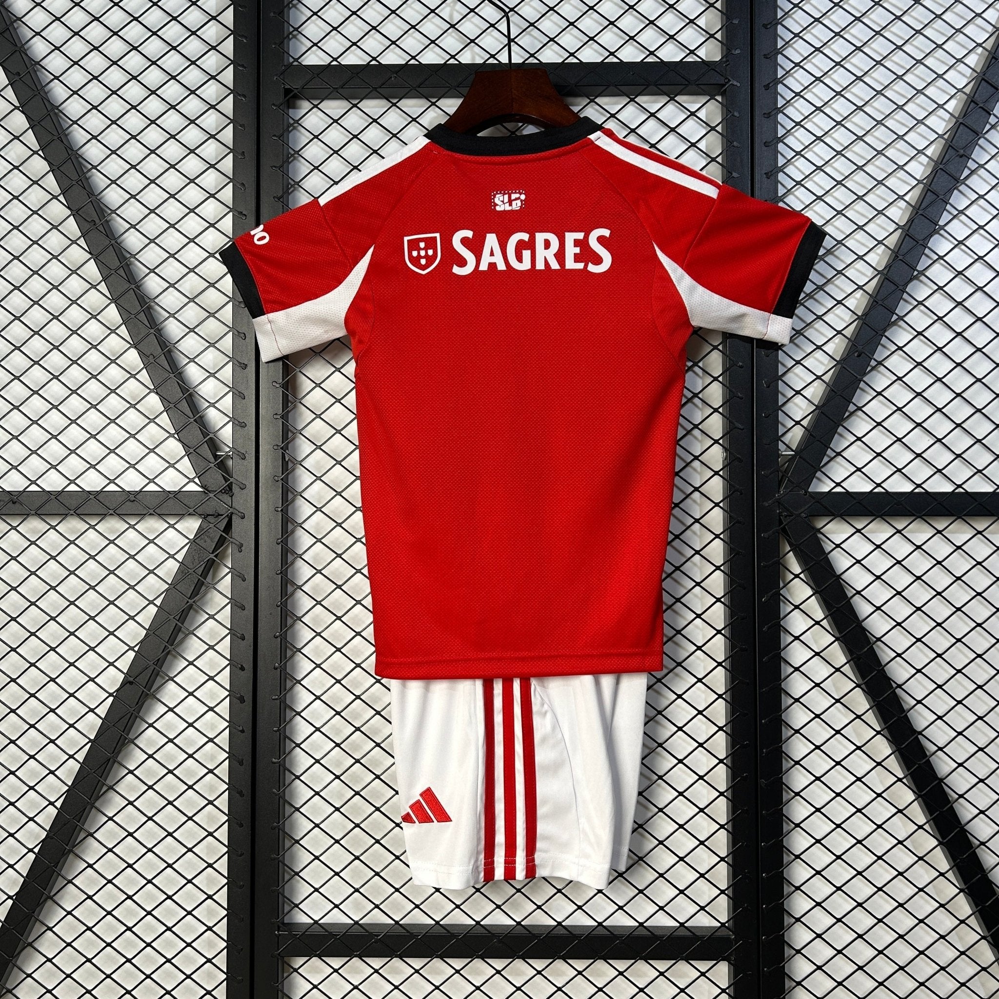BENFICA PRIMERA EQUIPACIÓN 25/26 NIÑOS - Bota de Oro Tienda