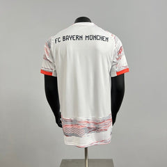 CAMISETA BAYERN MUNICH SEGUNDA EQUIPACION 25/26 HOMBRE - Bota de Oro Tienda