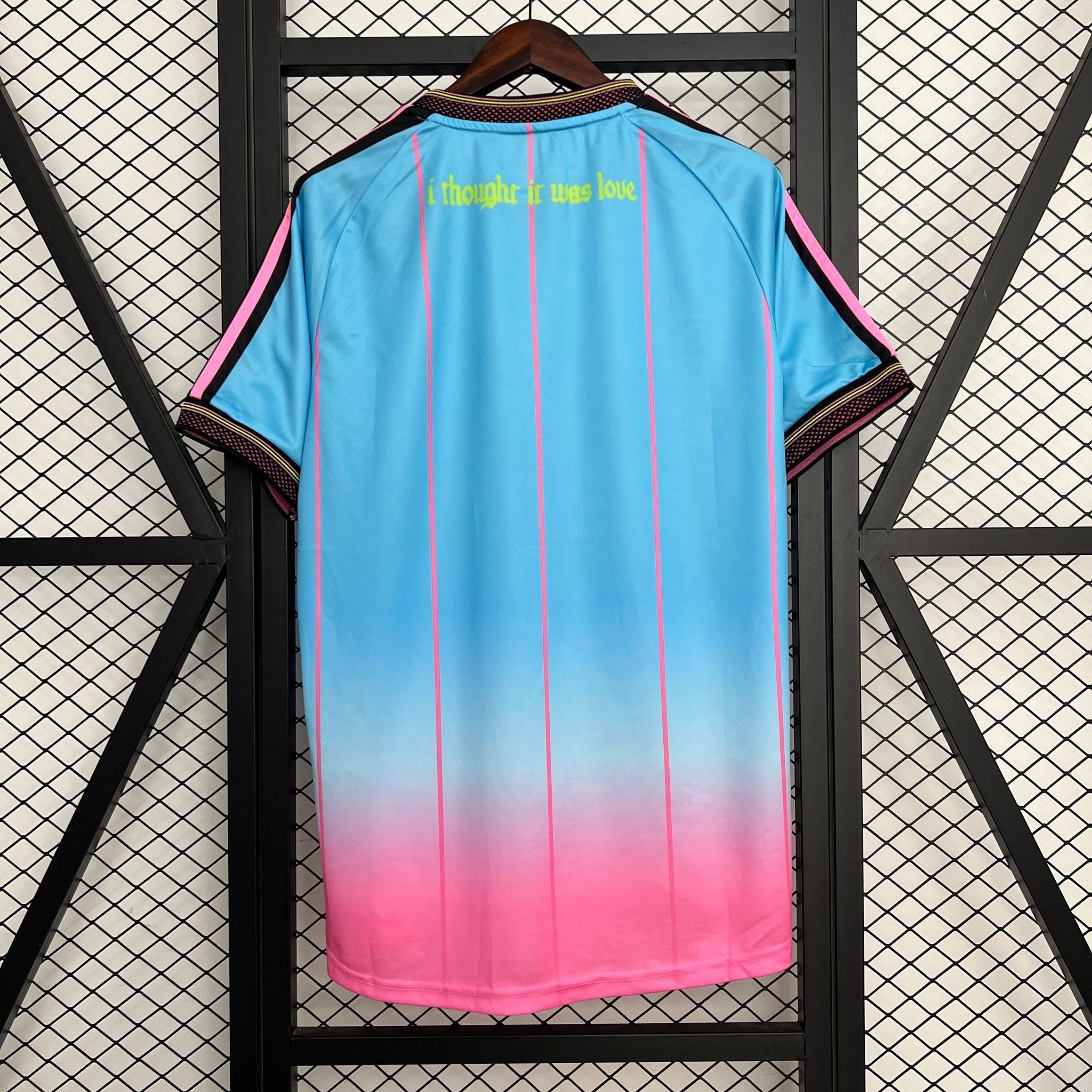 CAMISETA BOHEMIAN FC TERCERA EQUIPACION 25/26 HOMBRE - Bota de Oro Tienda