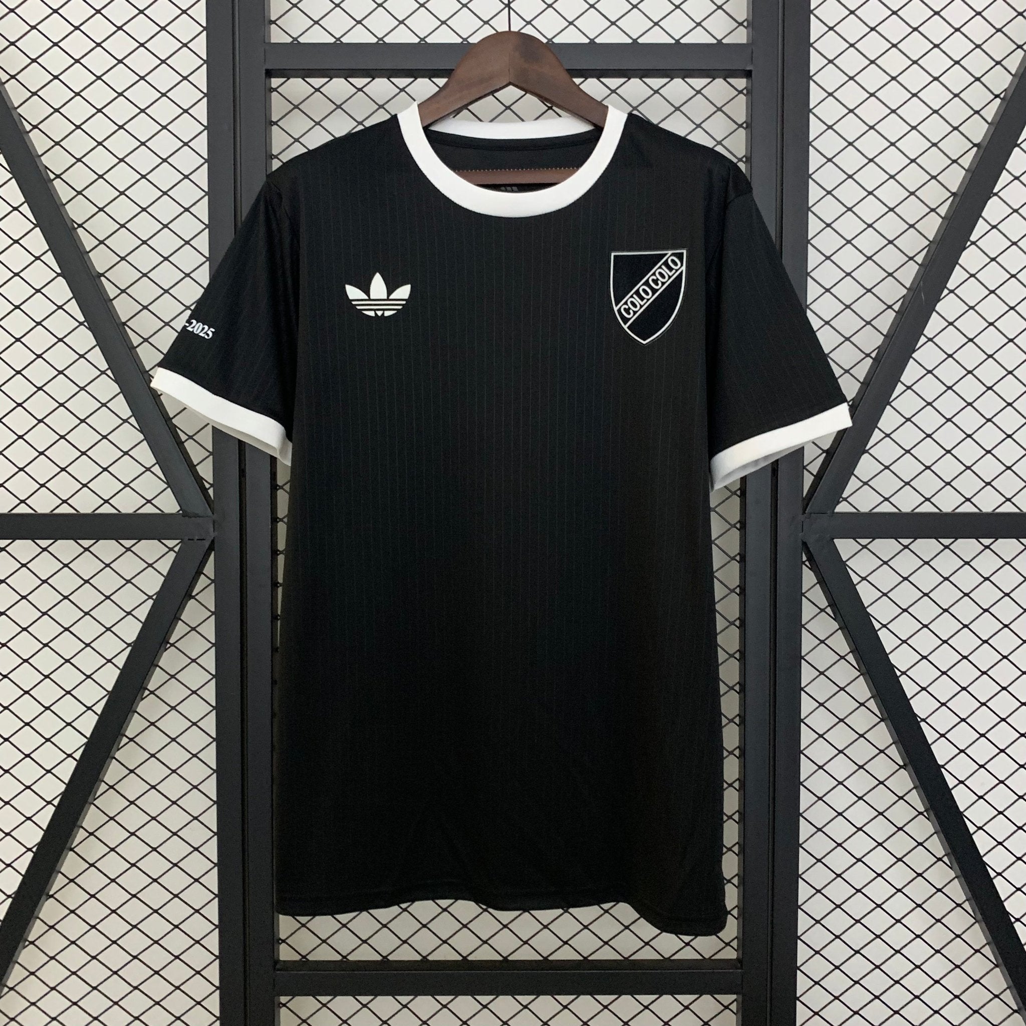 CAMISETA COLO COLO EQUIPACION 100 ANOS 25/26 HOMBRE - Bota de Oro Tienda