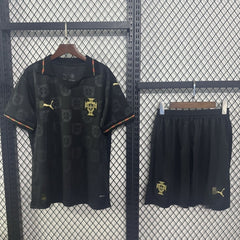 CAMISETA PORTUGAL PANTERA NEGRA 25/26 NIÑOS CON PANTALON CORTO - Bota de Oro Tienda