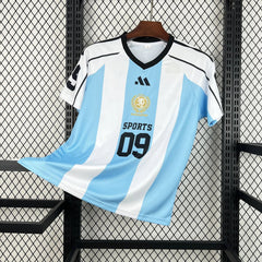 Camiseta Rayas Celestes Edición Mundial 2026 Hombre - Bota de Oro Tienda
