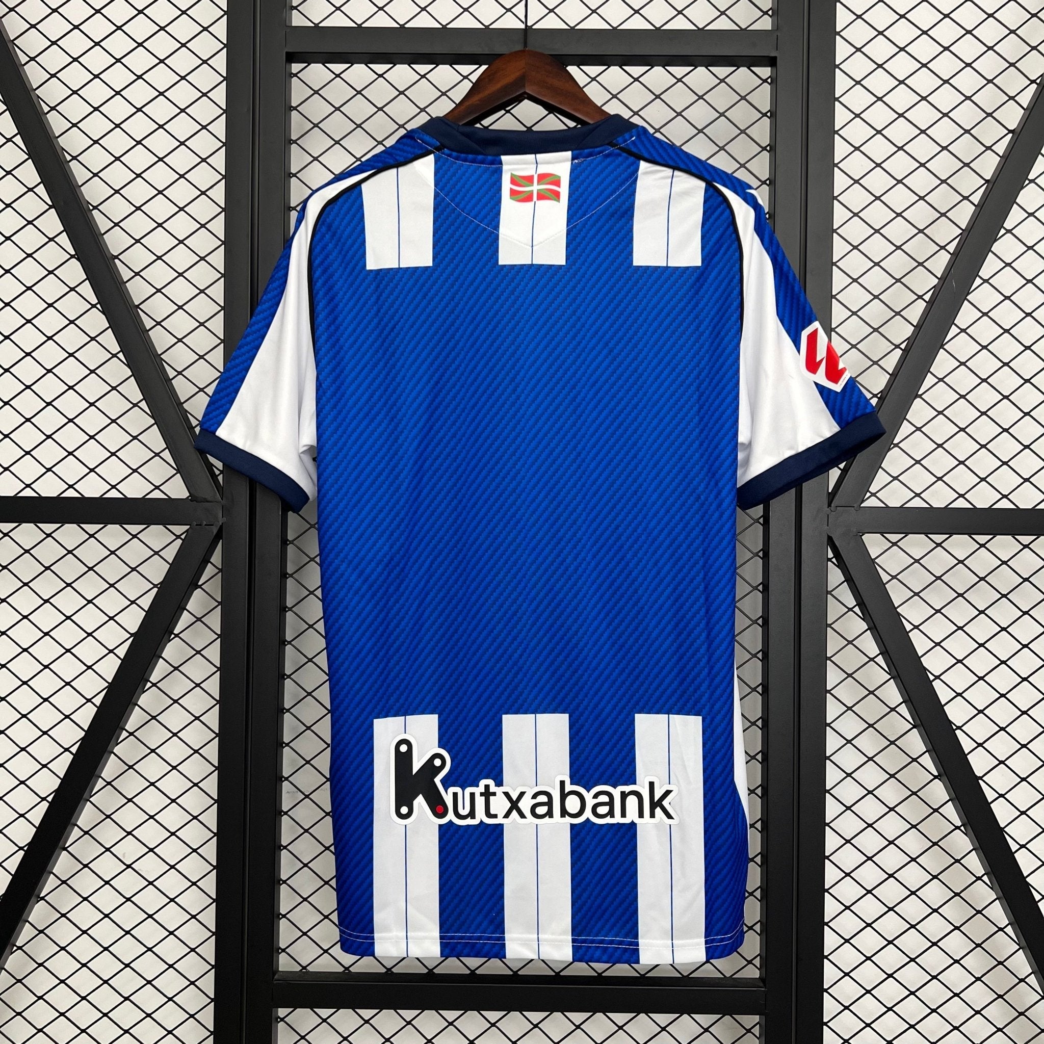 CAMISETA REAL SOCIEDAD PRIMERA EQUIPACIÓN 25/26 HOMBRE - Bota de Oro Tienda