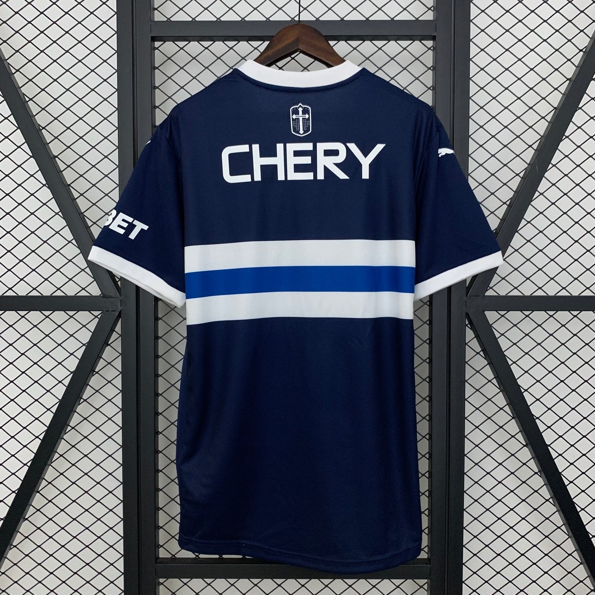 CAMISETA UNIVERSIDAD CATOLICA SEGUNDA EQUIPACION 25/26 HOMBRE - Bota de Oro Tienda