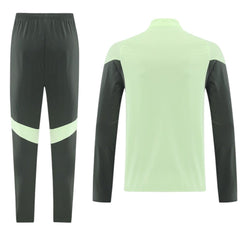 CHANDAL - REAL MADRID - Green Long Zip Windbreaker - Bota de Oro Tienda