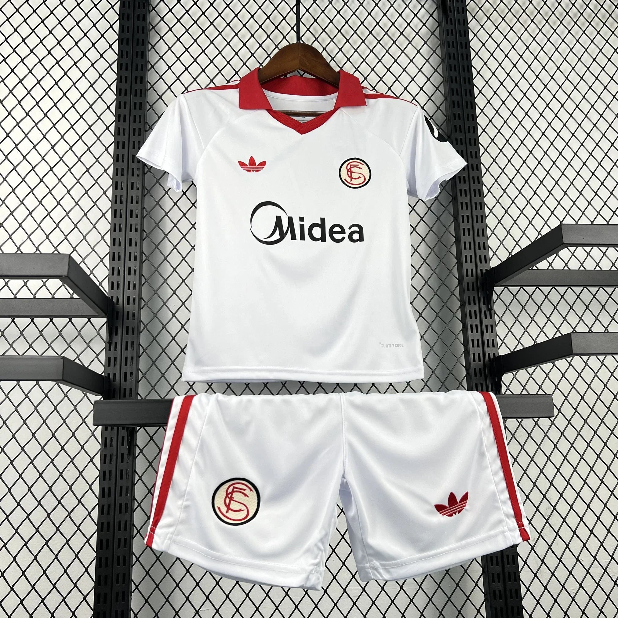 Conjunto Sevilla FC Edición Vintage 25/26 Niños - Bota de Oro Tienda