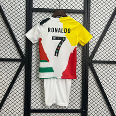 CRISTIANO RONALDO EQUIPACIÓN EDICION ESPECIAL NIÑOS - Bota de Oro Tienda