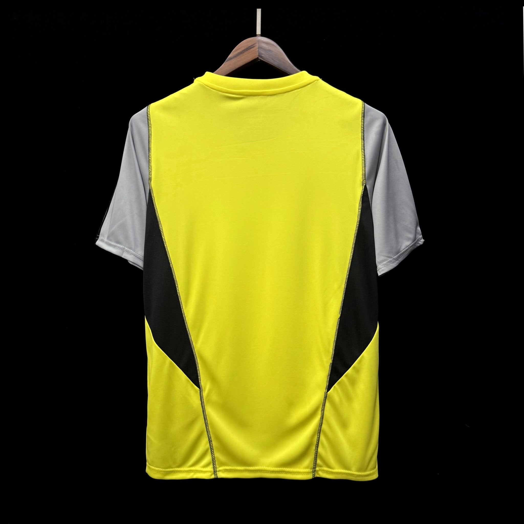 FLAMENGO ENTRENAMIENTO AMARILLO 24/25 I HOMBRE - Bota de Oro Tienda