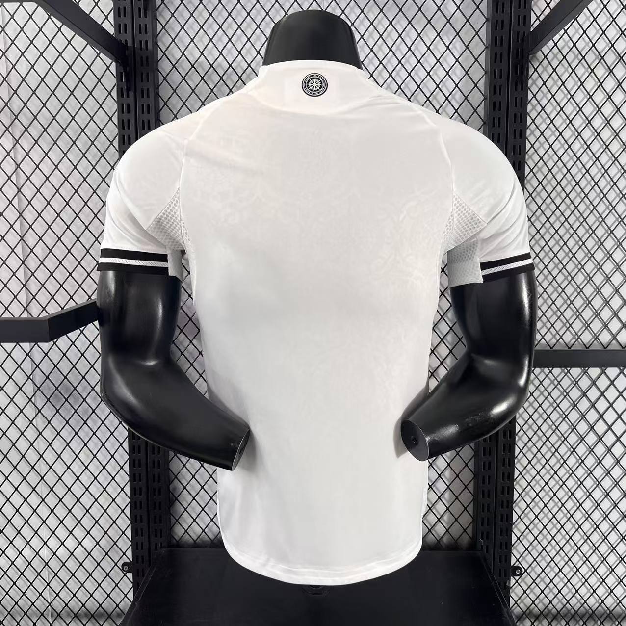 FULHAM PRIMERA EQUIPACIÓN 25/26 (VERSIÓN JUGADOR) - Bota de Oro Tienda