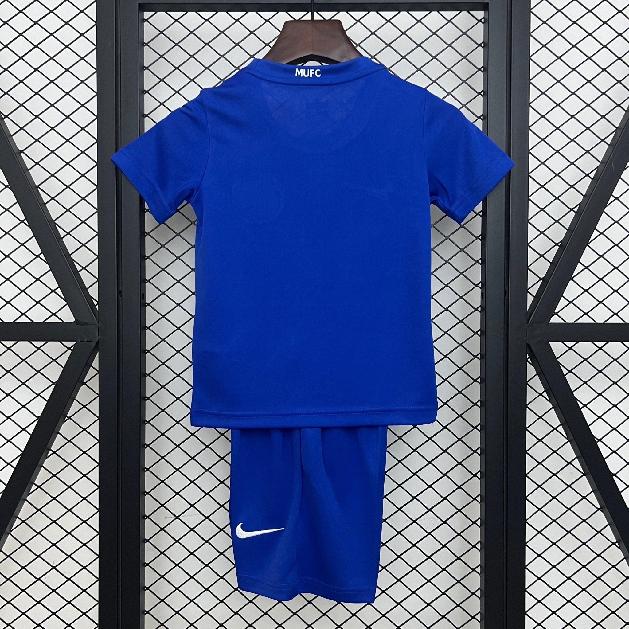 MANCHESTER UNITED SEGUNDA EQUIPACIÓN 08/09 NIÑOS RETRO - Bota de Oro Tienda