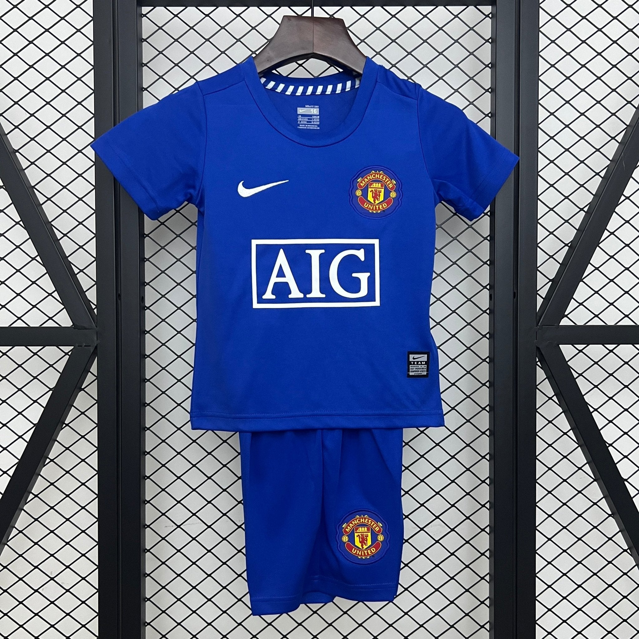 MANCHESTER UNITED SEGUNDA EQUIPACIÓN 08/09 NIÑOS RETRO - Bota de Oro Tienda