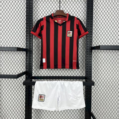 MILAN EQUIPACIÓN 125 AÑOS NIÑOS - Bota de Oro Tienda