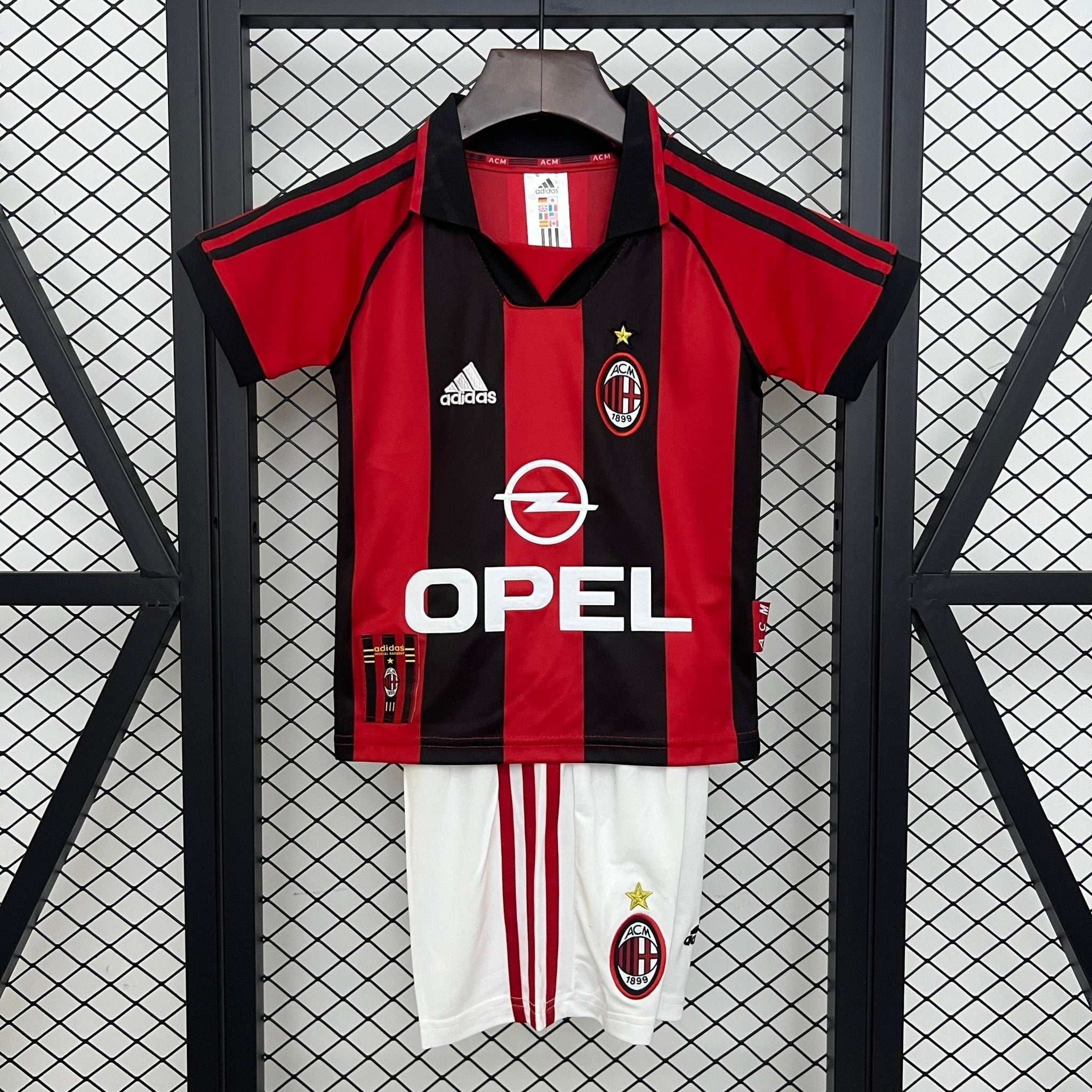 MILAN PRIMERA EQUIPACIÓN 98/99 NIÑOS RETRO - Bota de Oro Tienda