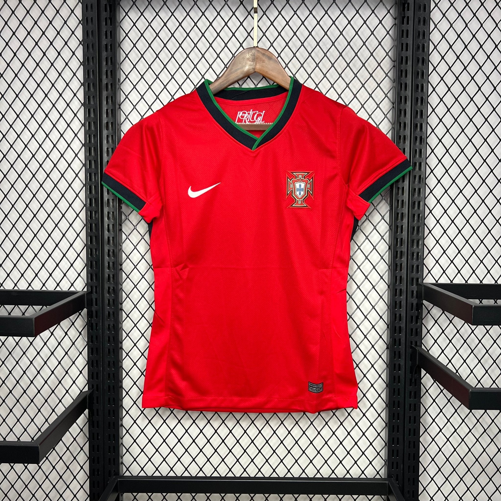 PORTUGAL I 24/25 MUJER - Bota de Oro Tienda