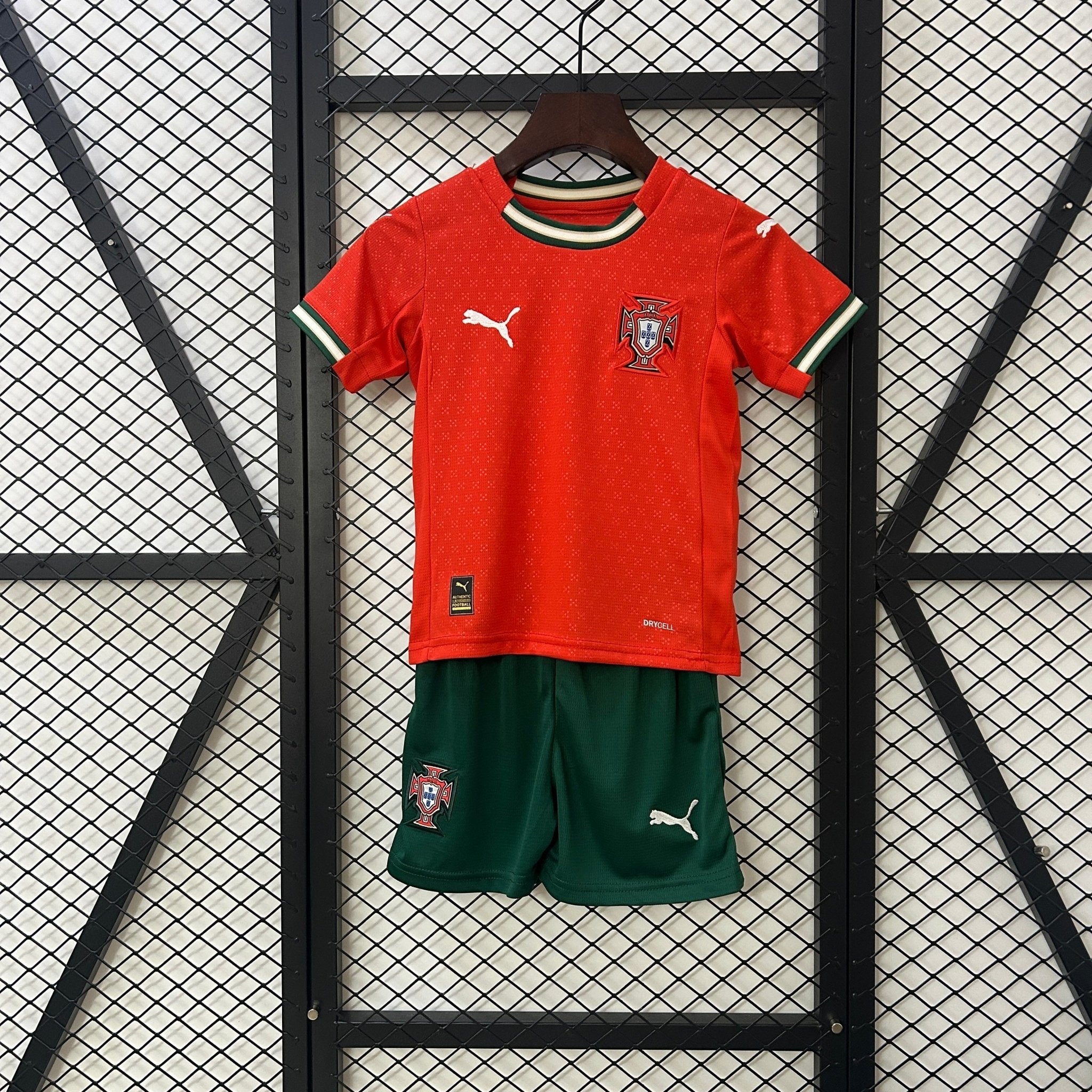 PORTUGAL PRIMERA EQUIPACIÓN 25/26 NIÑOS - Bota de Oro Tienda