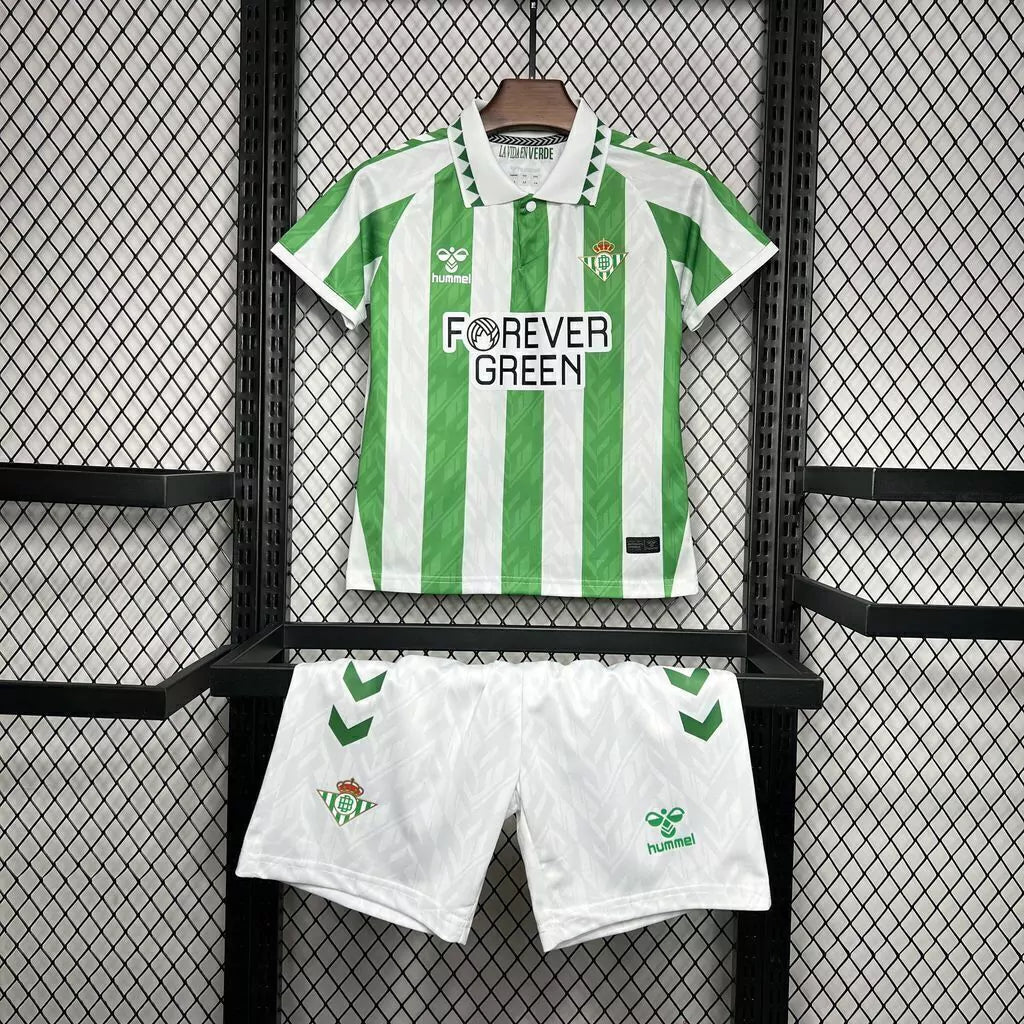 REAL BETIS I 24/25 CONJUNTO INFANTIL (FOREVER GREEN) - Bota de Oro Tienda