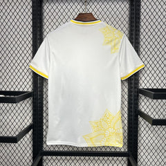 REAL MADRID EDCION ESPECIA WHITE AND BLACK MAMBA 24/25 HOMBRE - Bota de Oro Tienda