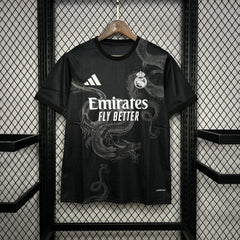 REAL MADRID EDICIÓN ESPECIAL 24/25 HOMBRE - Bota de Oro Tienda