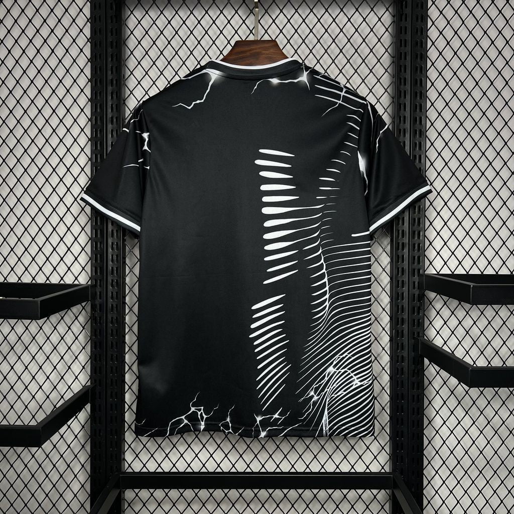 REAL MADRID EDICIÓN ESPECIAL NEGRO I 24/25 HOMBRE - Bota de Oro Tienda