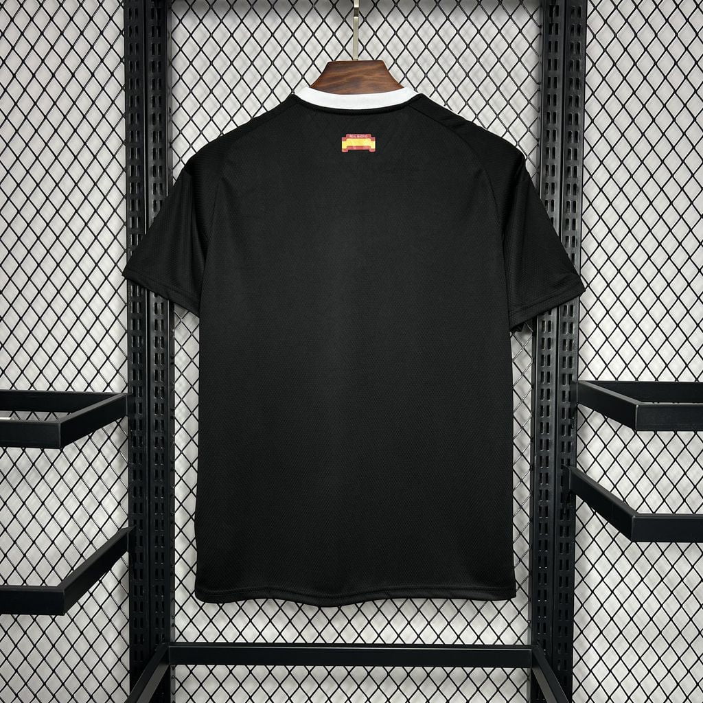 REAL MADRID ENTRENAMIENTO I 24/25 HOMBRE - Bota de Oro Tienda