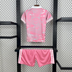 REAL MADRID EQUIPACIÓN DRAGON ROSA 25/26 NIÑOS - Bota de Oro Tienda