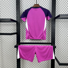 REAL MADRID EQUIPACIÓN PORTERO ROSA 25/26 NIÑOS - Bota de Oro Tienda