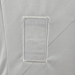 REAL MADRID I 17/18 (RETRO) - Bota de Oro Tienda
