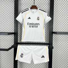 REAL MADRID I 25/26 CONJUNTO INFANTIL - Bota de Oro Tienda